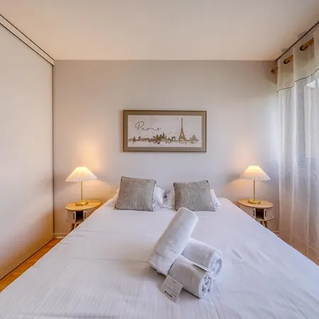 Lejlighed Le Halo - Avec Balcon Et Parking Prive *