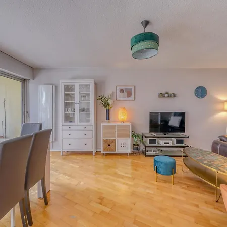 Le Halo - Avec Balcon Et Parking Prive Lejlighed *