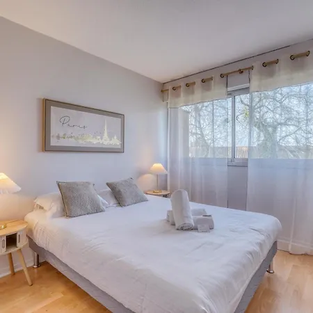 Le Halo - Avec Balcon Et Parking Prive *