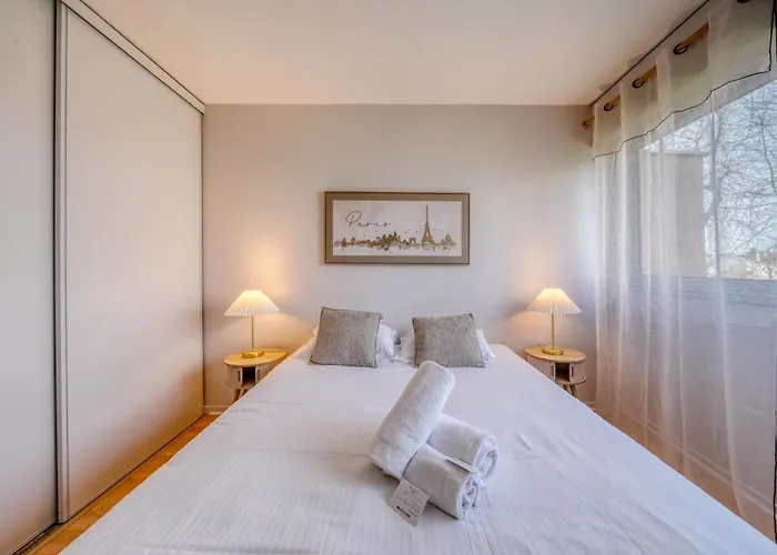 Lejlighed Le Halo - Avec Balcon Et Parking Prive *